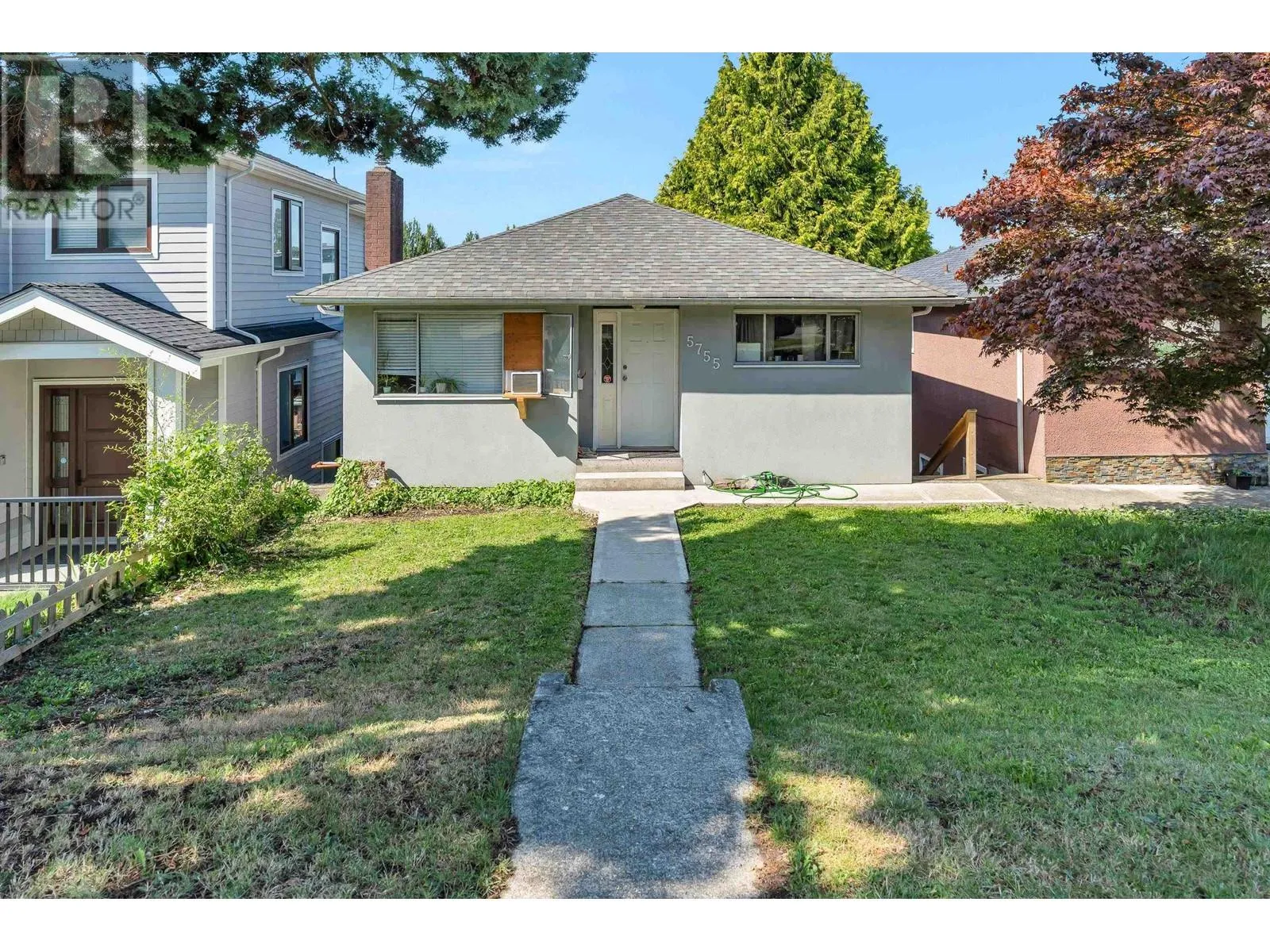 House for rent: 5755 Dumfries Street, Vancouver, British Columbia V5P 3A7