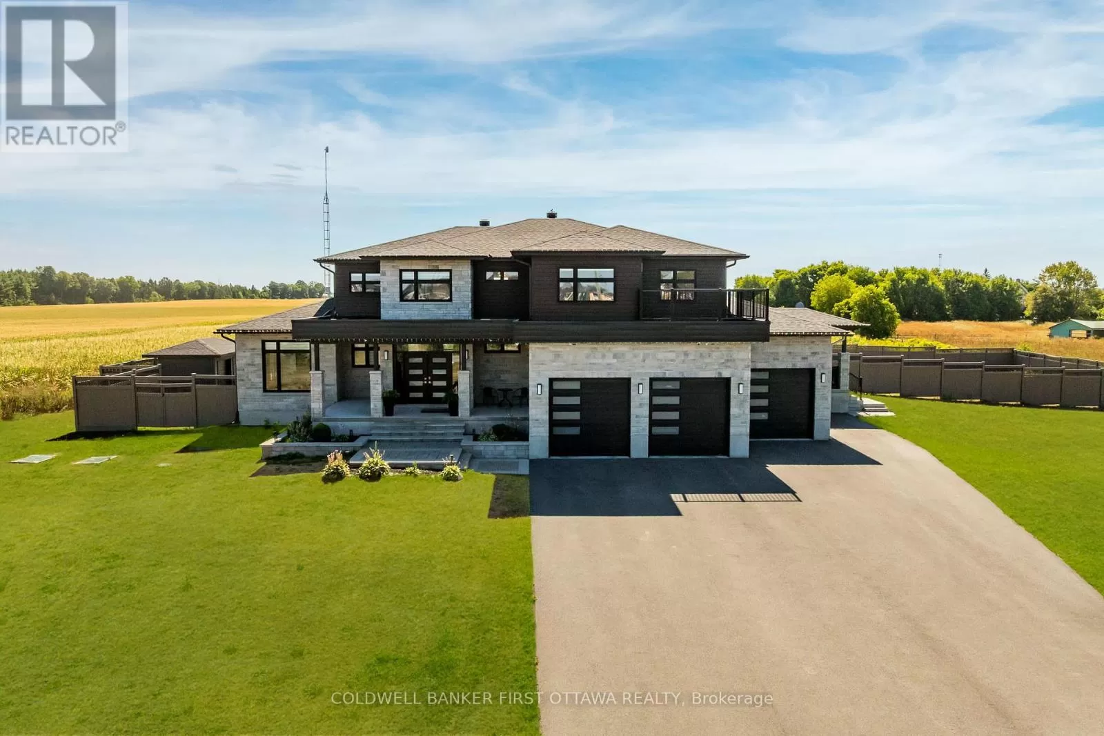 House for rent: 5758 Fernbank Road, Ottawa, Ontario K2S 1B6