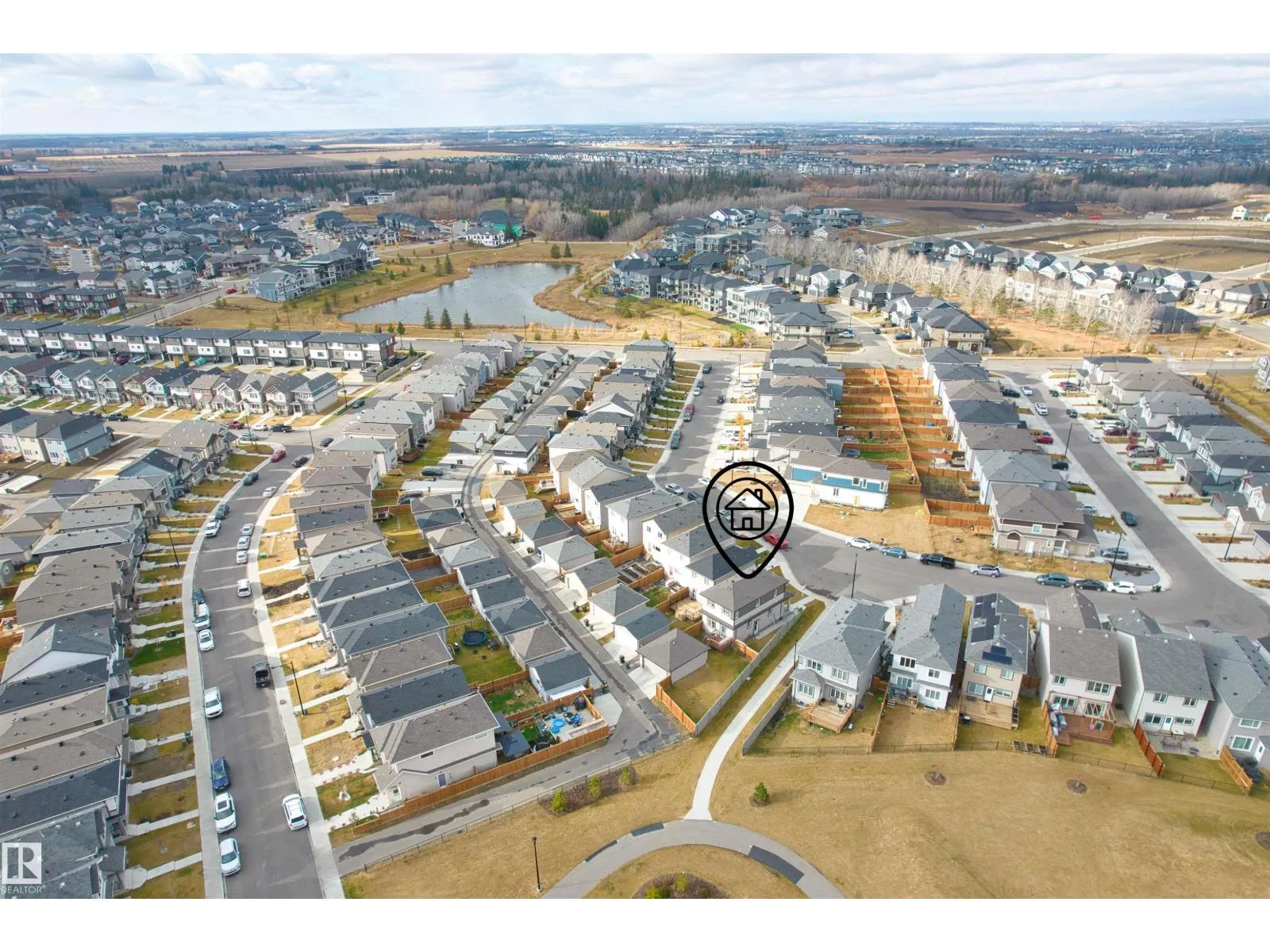 House for rent: 5760 Cautley Cr Sw, Edmonton, Alberta T6W 4X8