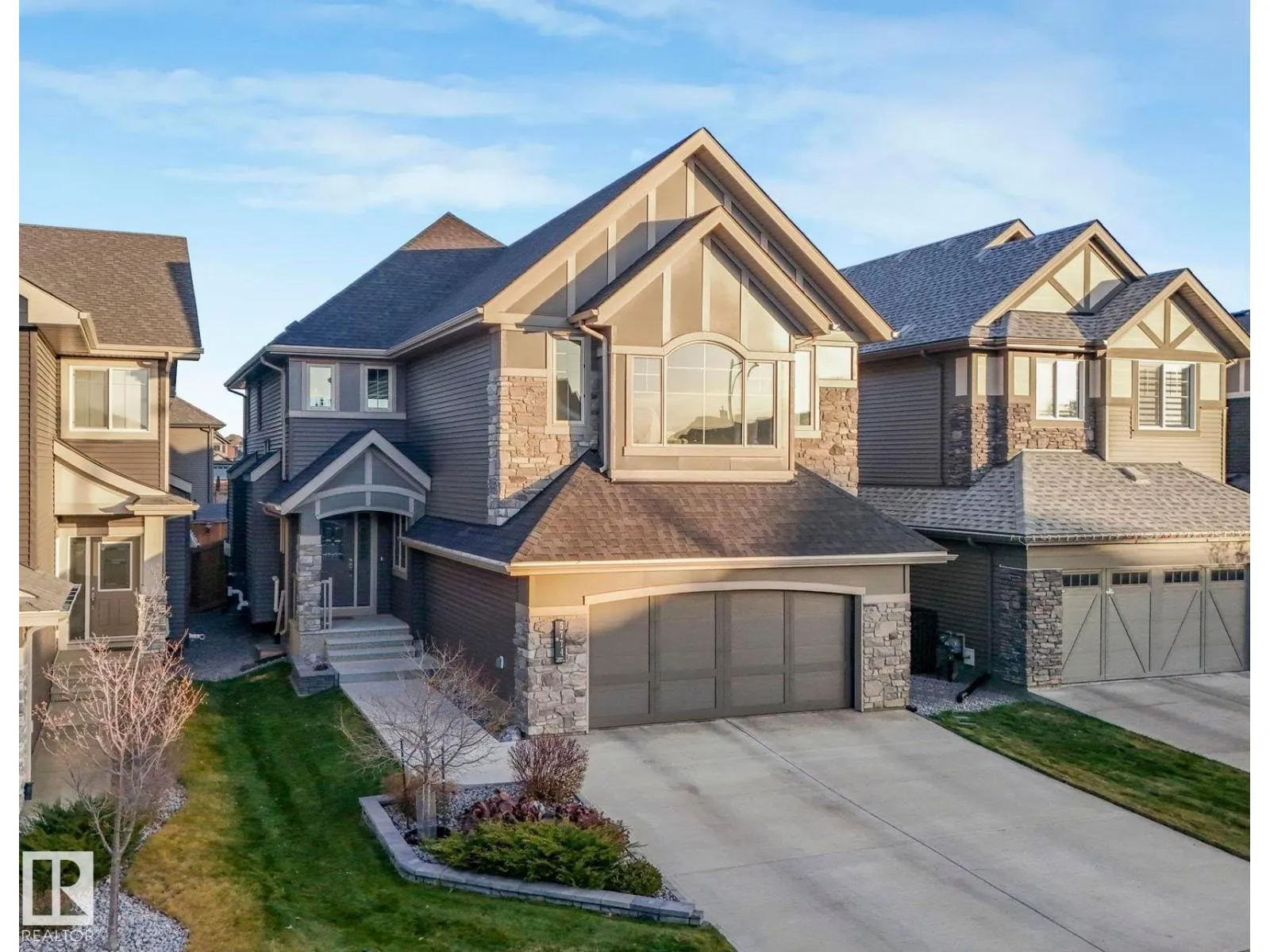 House for rent: 5774 Keeping Cr Sw, Edmonton, Alberta T6W 0S5