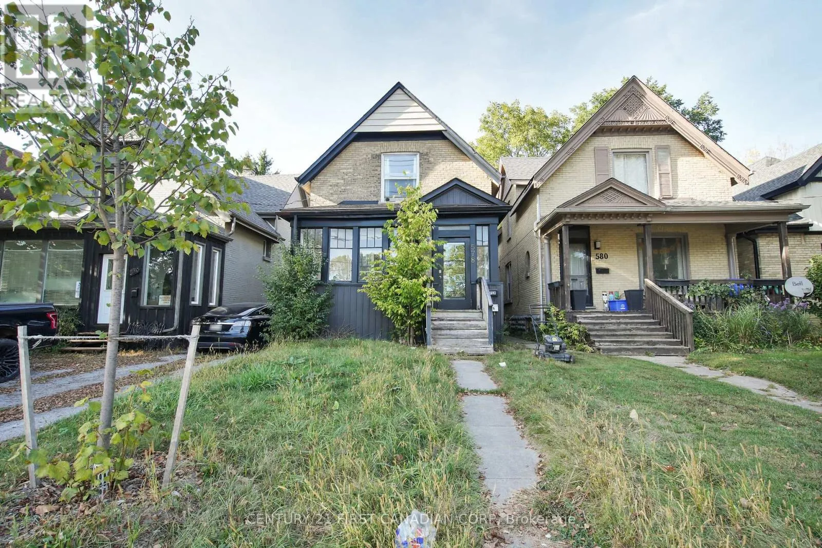 Duplex for rent: 578 Oxford Street, London East, Ontario N5Y 3J1