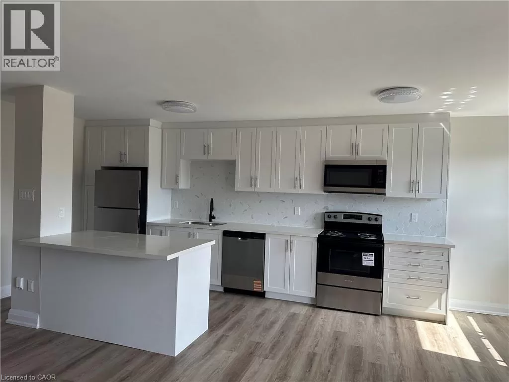 Apartment for rent: 579 Clare Avenue Unit# 507, Welland, Ontario L3C 3B7