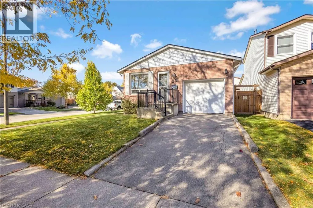 House for rent: 58 Muscot Drive, Stoney Creek, Ontario L8J 2B3