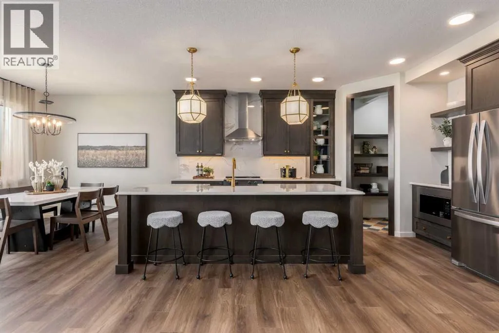 House for rent: 58 Starling Passage Nw, Calgary, Alberta T3P 2V9