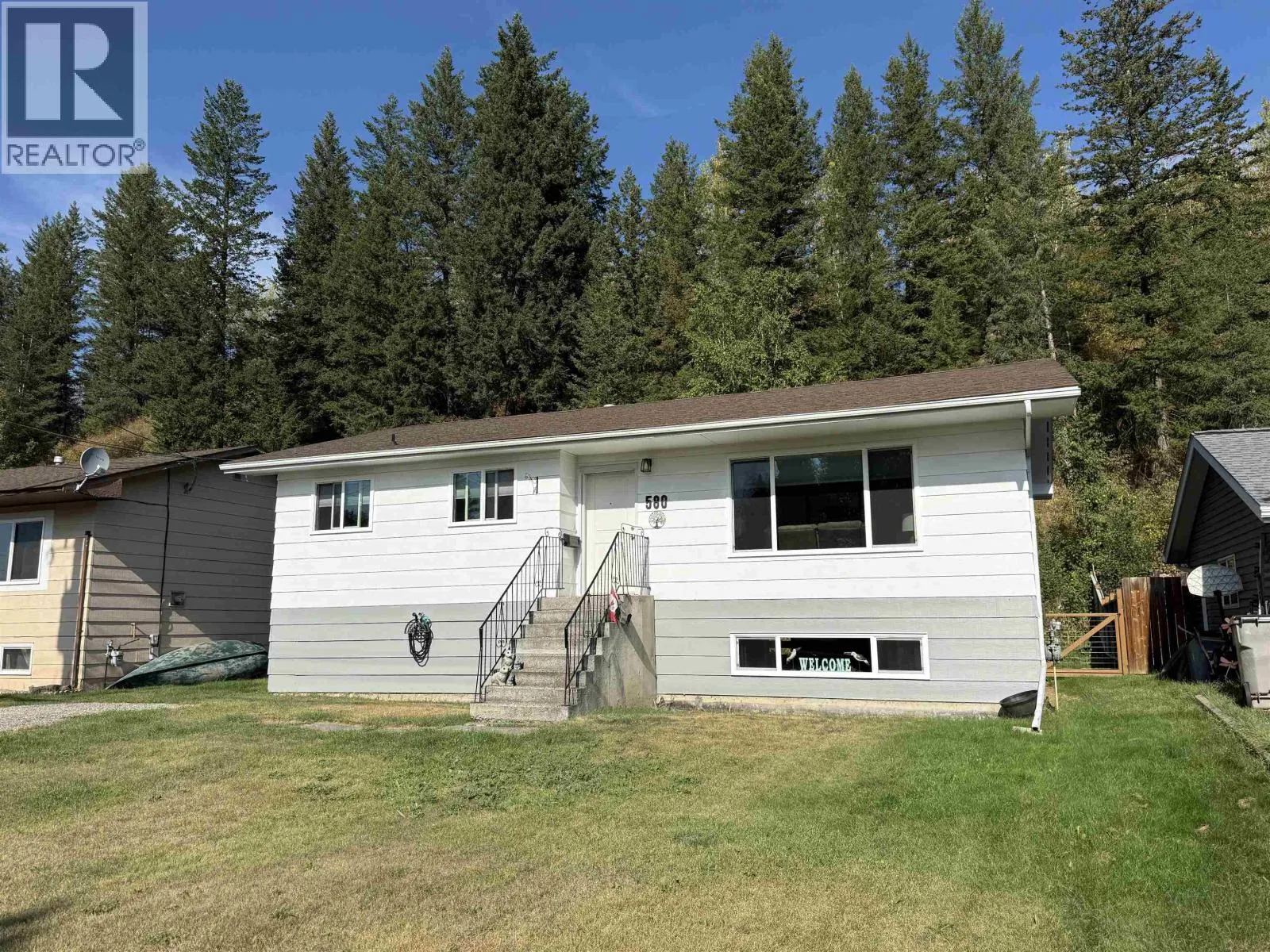 House for rent: 580 Nason Street, Quesnel, British Columbia V2J 3A1