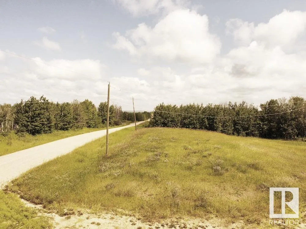 No Building for rent: 58013 Rge Rd 81, Rural Lac Ste. Anne County, Alberta T0E 1N0