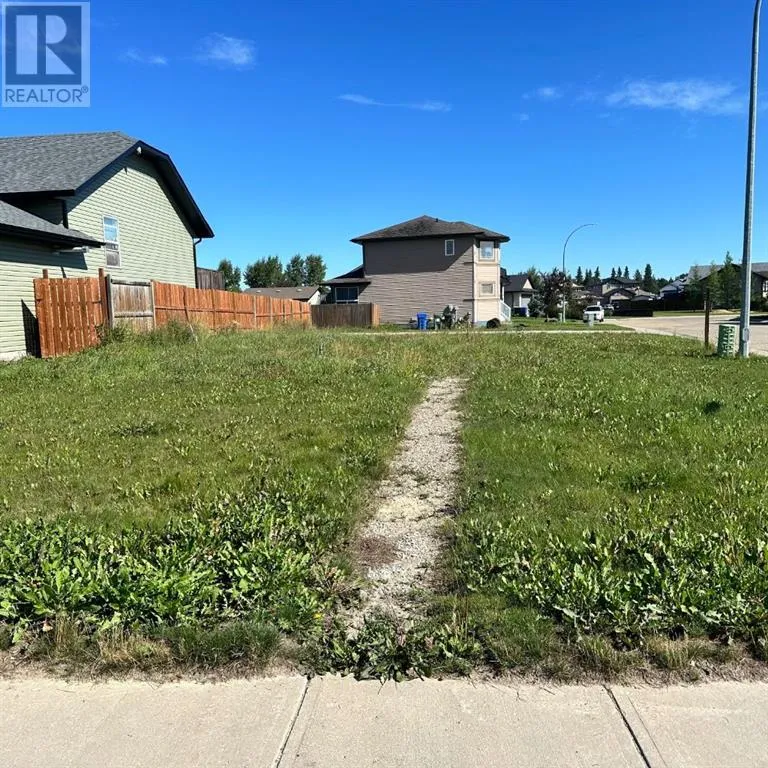 5802 44 Avenue, Rocky Mountain House, Alberta T4T 0A1