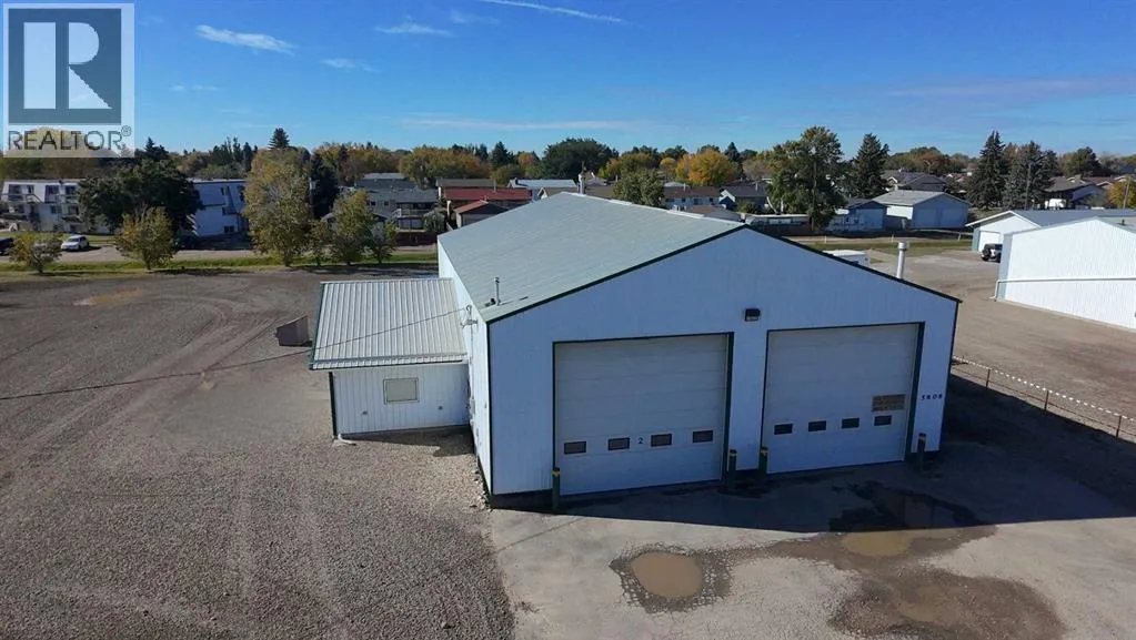 5808 58 Street, Taber, Alberta T1G 2B8