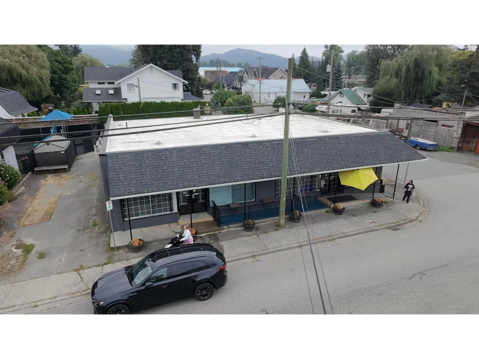 5814 Riverside Street, Abbotsford, British Columbia V4X 1T6