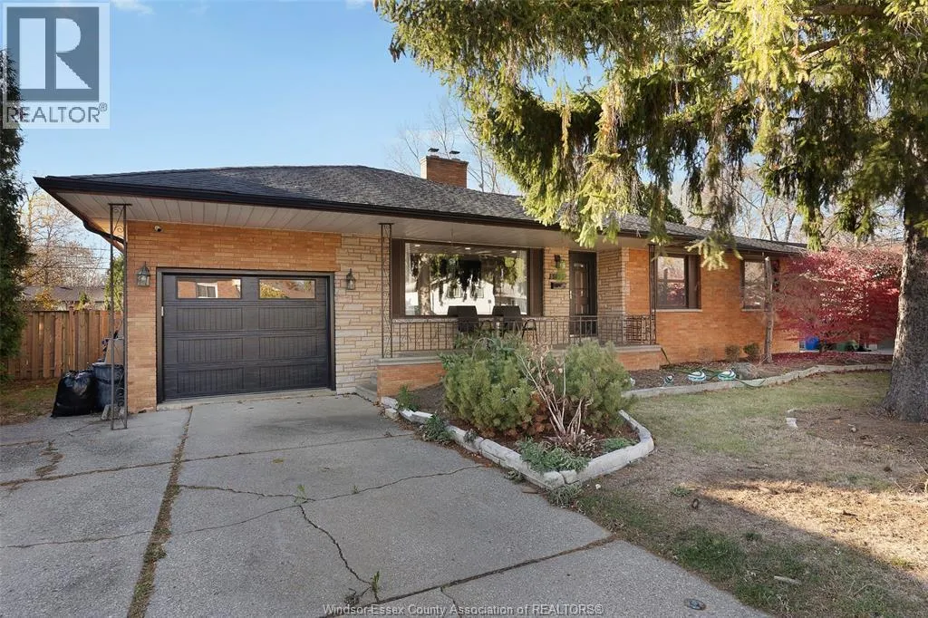 House for rent: 5815 Canada Street Unit# Main, LaSalle, Ontario N9H 1M5