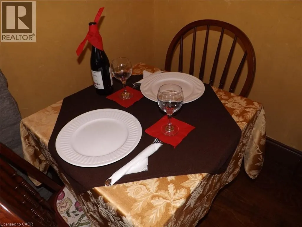 5815 Main Street, Niagara Falls, Ontario L2G 5Z6