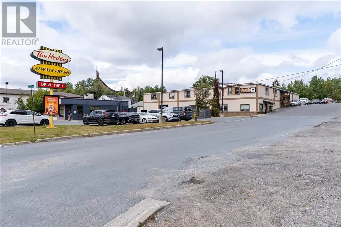 581-a Edna Street, Greater Sudbury, Ontario P3C 3P1