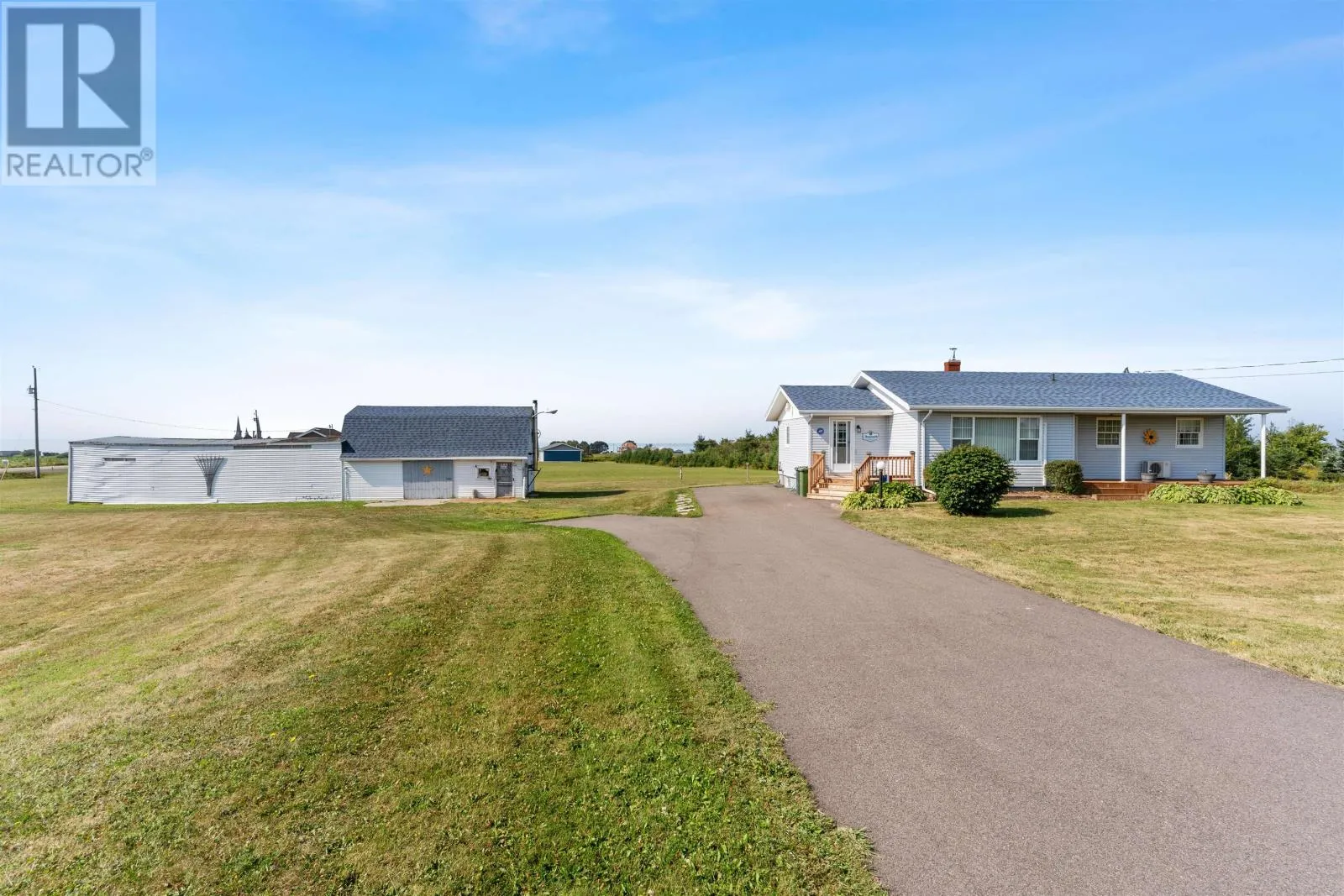House for rent: 585 Cannontown Road, Mont Carmel, Prince Edward Island C0B 2E0