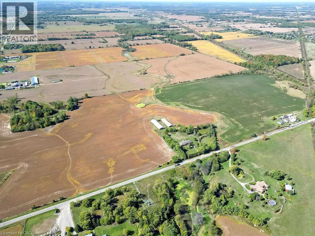 585 Junction Road, Canfield, Ontario N0A 1C0