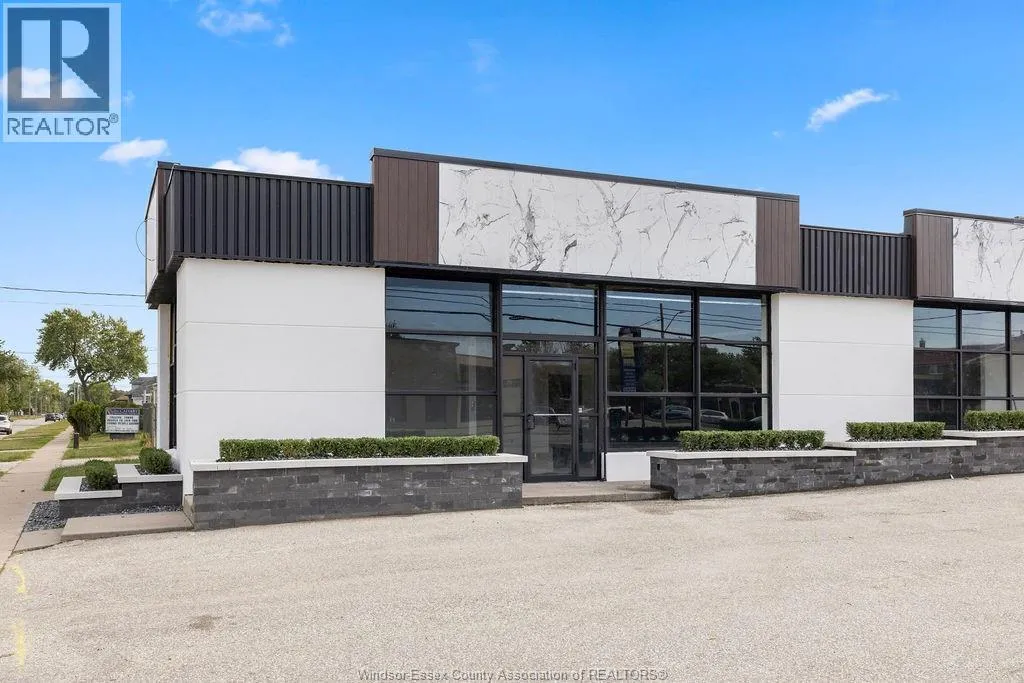 5869 Tecumseh Road East, Windsor, Ontario N8T 1E1