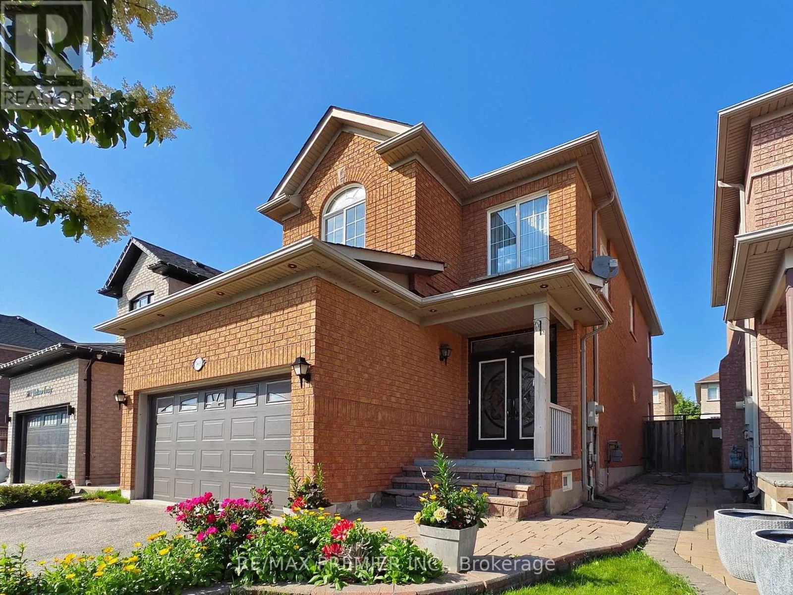 House for rent: 5869 Yachtsman Crossing, Mississauga, Ontario L5M 6P1