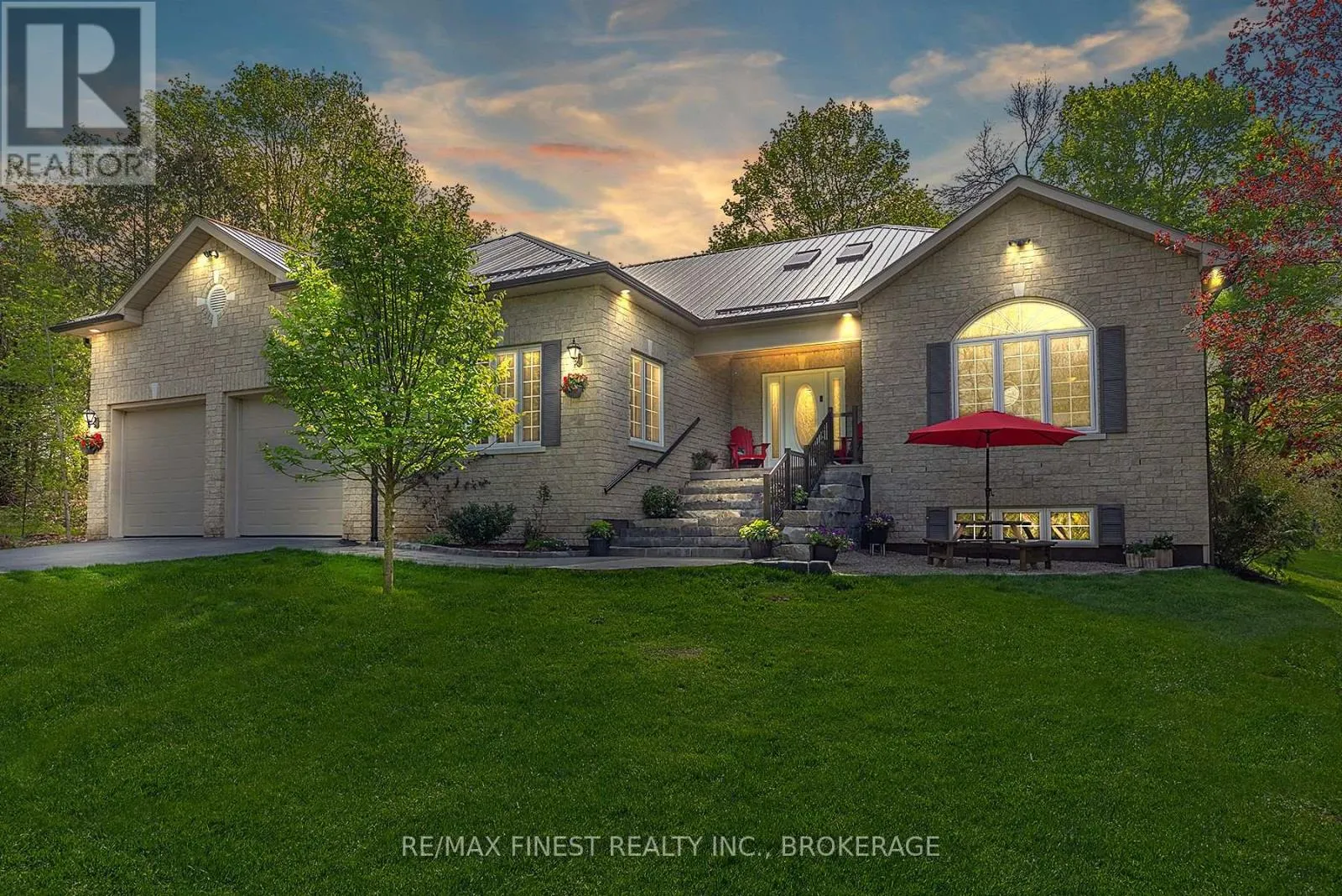 House for rent: 5885 Davey Drive, Frontenac, Ontario K0H 2W0