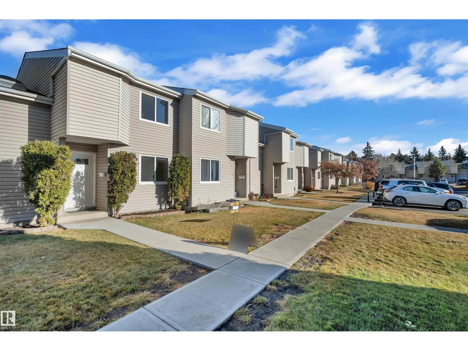 Row / Townhouse for rent: #59 3221 119 St Nw, Edmonton, Alberta T6J 5K7