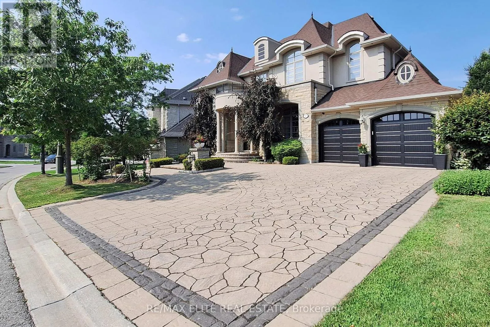 House for rent: 59 Carisbrooke Circle, Aurora, Ontario L4G 0K4