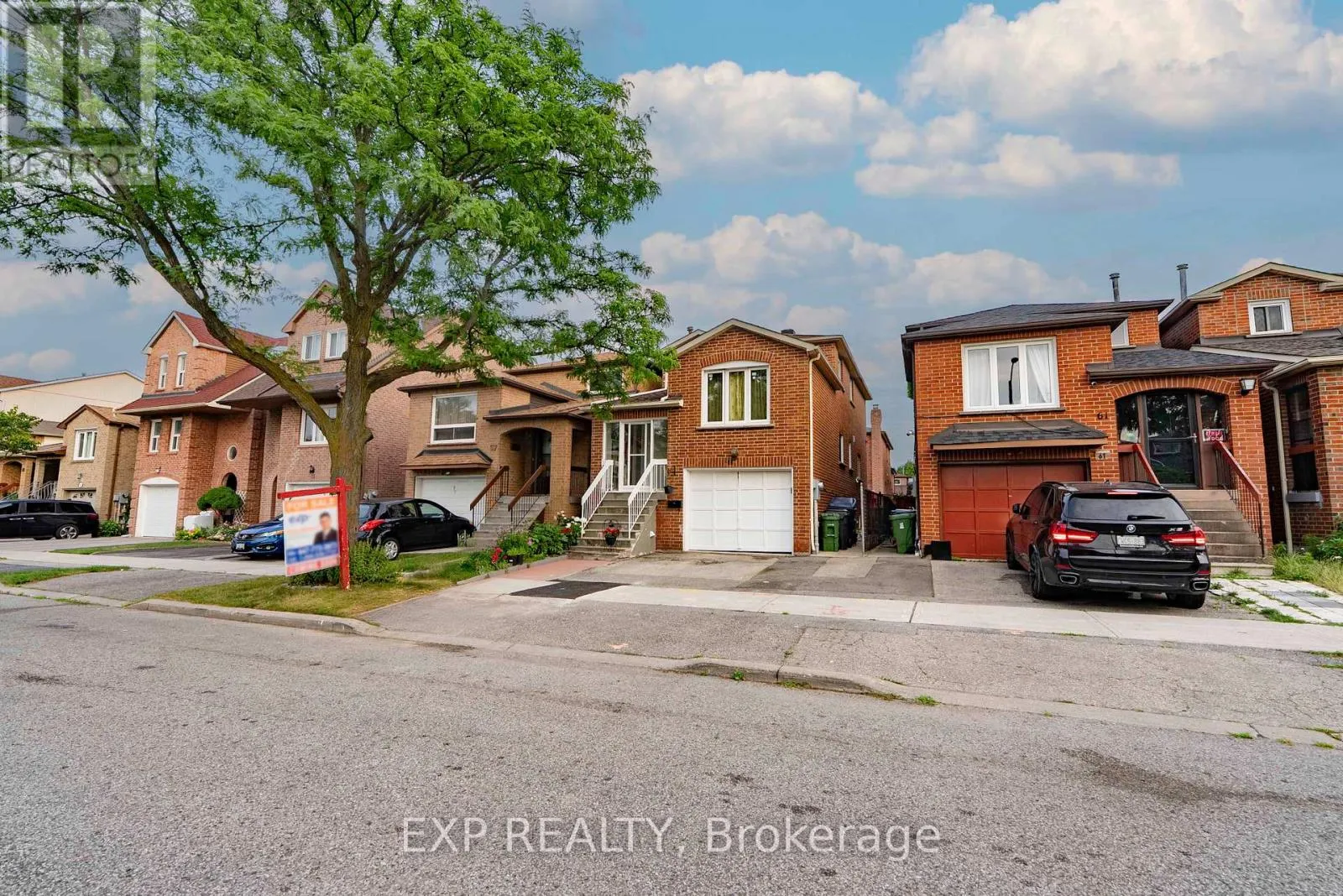 House for rent: 59 Festival Drive, Toronto, Ontario M2R 3T9