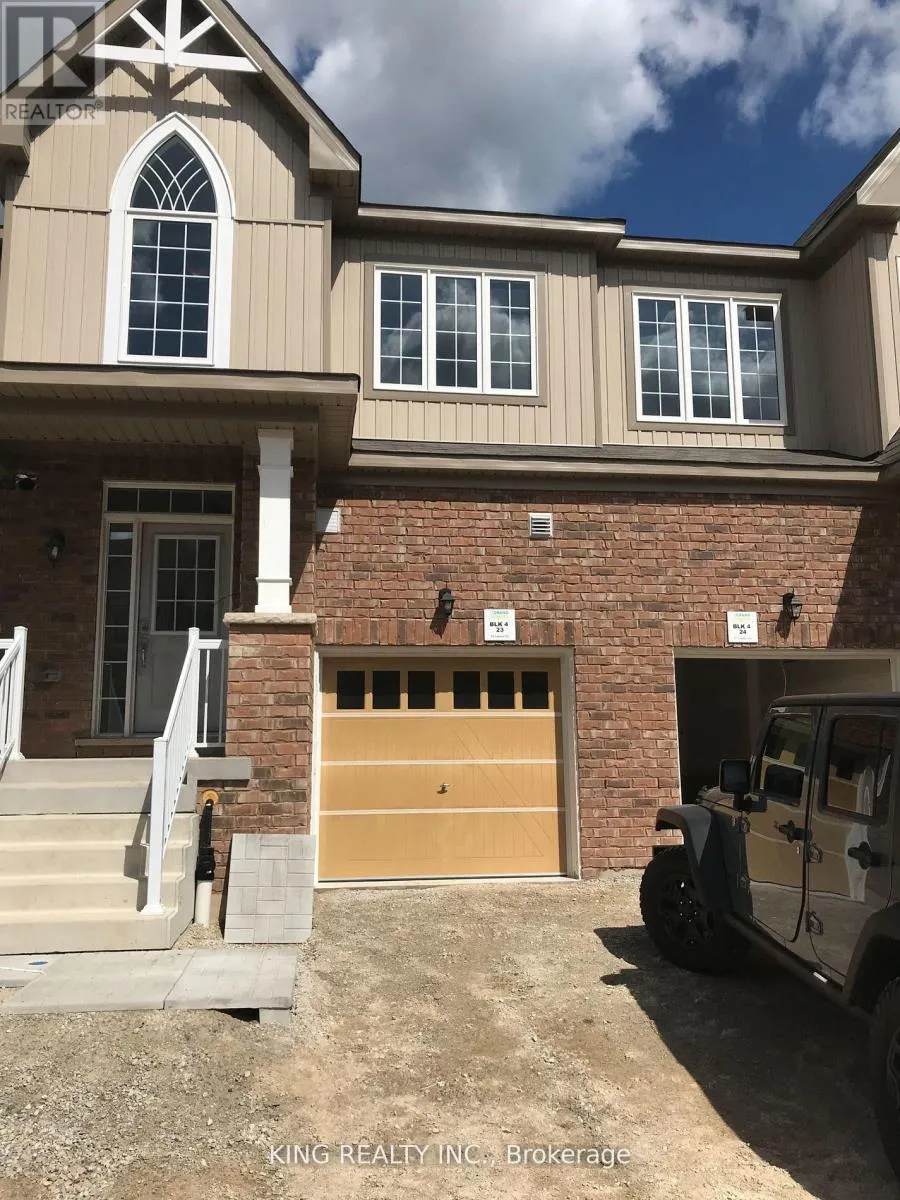 Row / Townhouse for rent: 59 Leeson Street N, East Luther Grand Valley, Ontario L0N 7P8