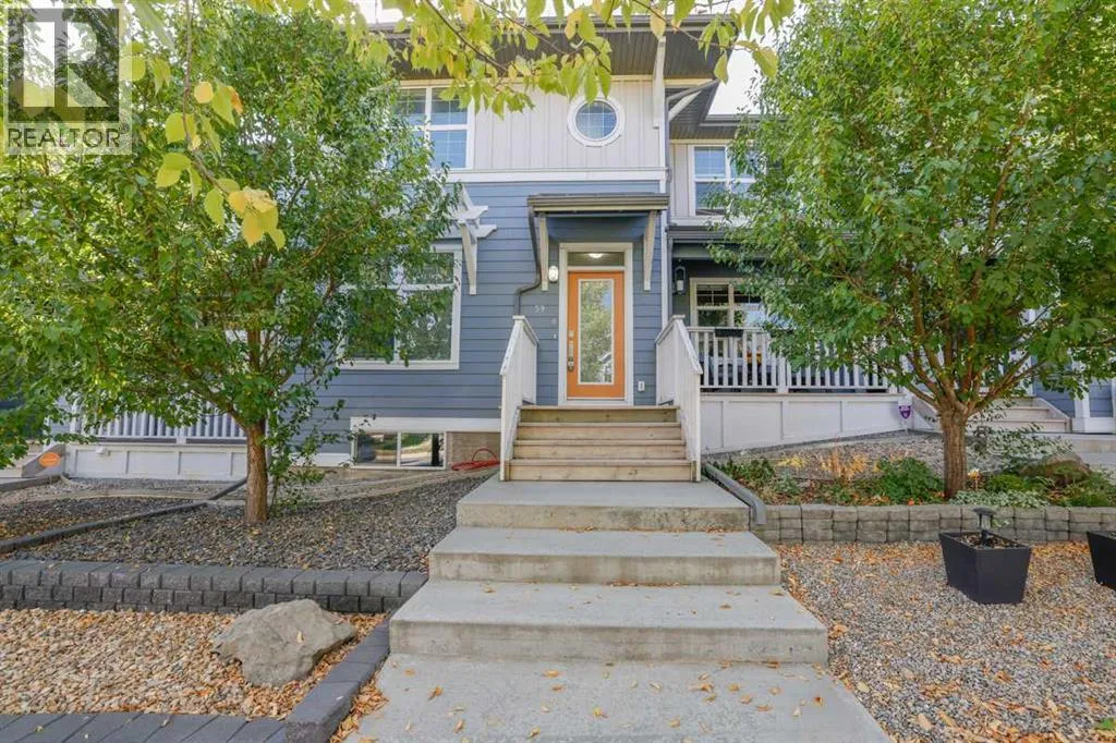 Row / Townhouse for rent: 59 Mahogany Drive Se, Calgary, Alberta T3M 2K3