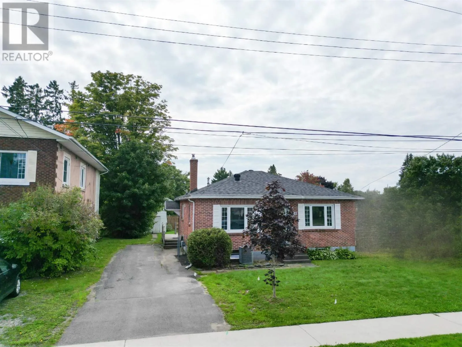 59 Mark St, Sault Ste.Marie, Ontario P6A 3M1