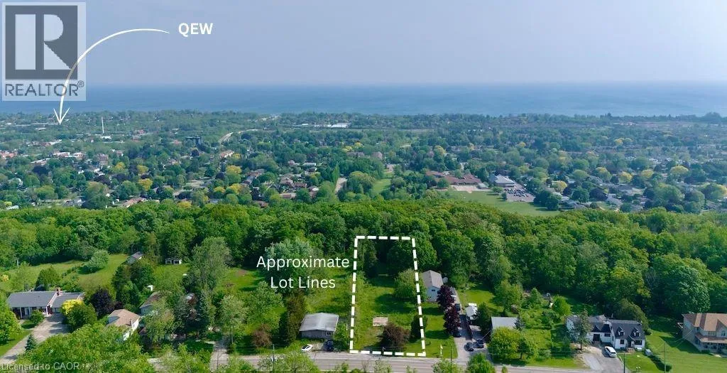 59 Ridge Road E, Grimsby, Ontario L3M 4E7