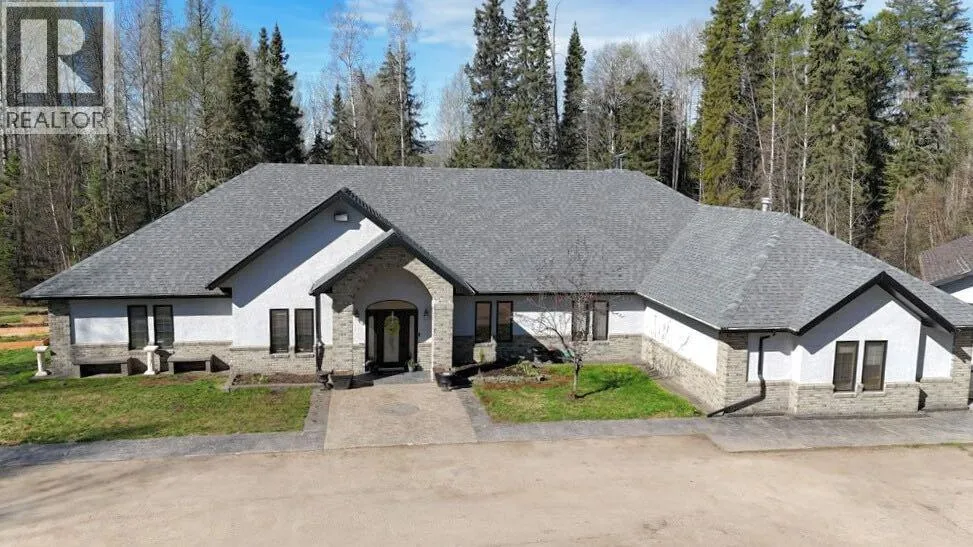 House for rent: 590072 Range Road 113a, Rural Woodlands County, Alberta T7S 1P8