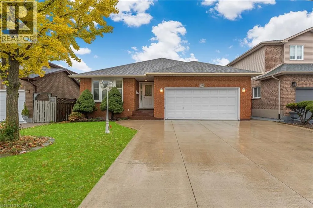 House for rent: 591 Acadia Drive, Hamilton, Ontario L8W 3A8