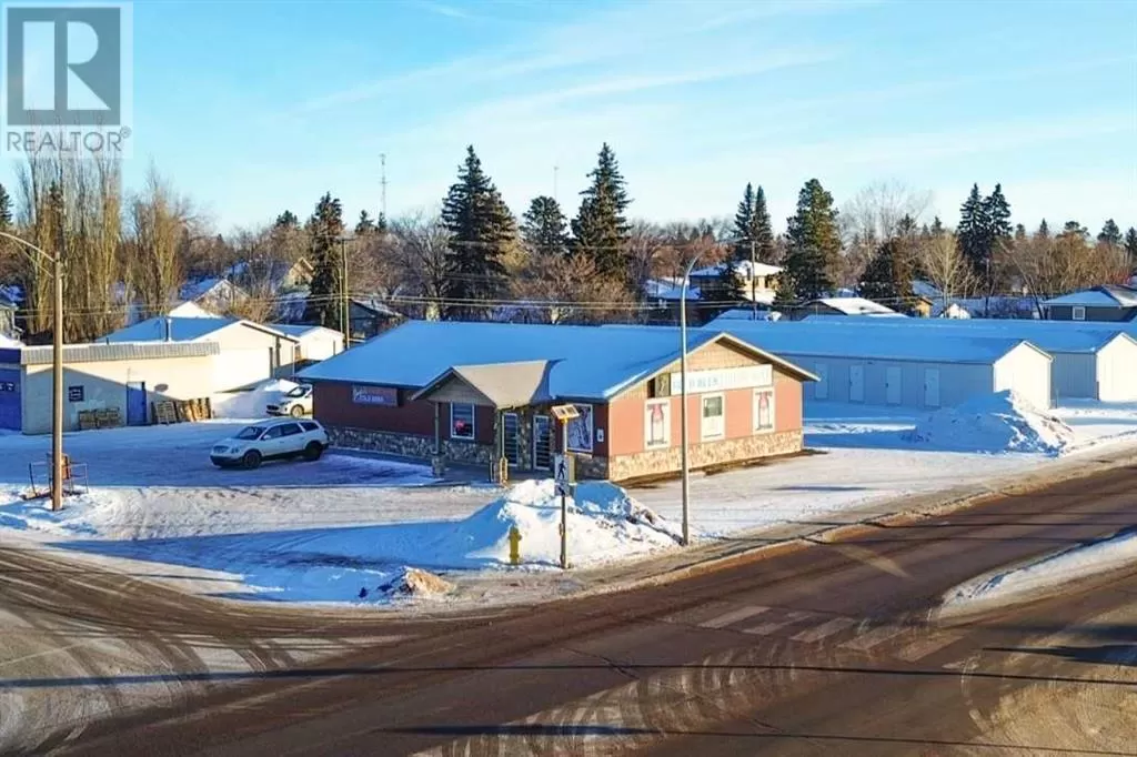 Retail for rent: 5922 50 Avenue, Stettler, Alberta T0C 2L2