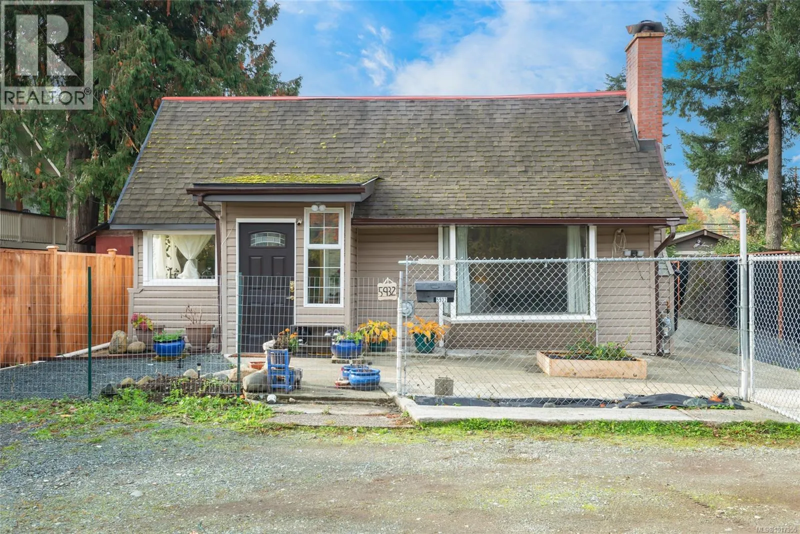 House for rent: 5932 Brown Rd, Port Alberni, British Columbia V9Y 7E8