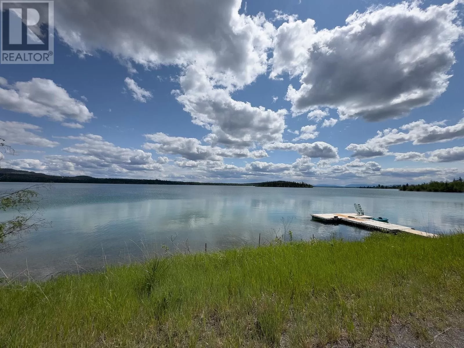 House for rent: 5943 N Green Lake Road, 70 Mile House, British Columbia V0K 2K1