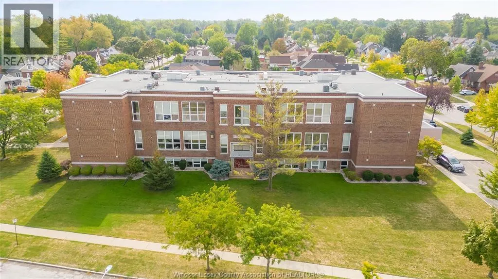 Apartment for rent: 5955 Ontario Unit# 302, Windsor, Ontario N8S 1W6