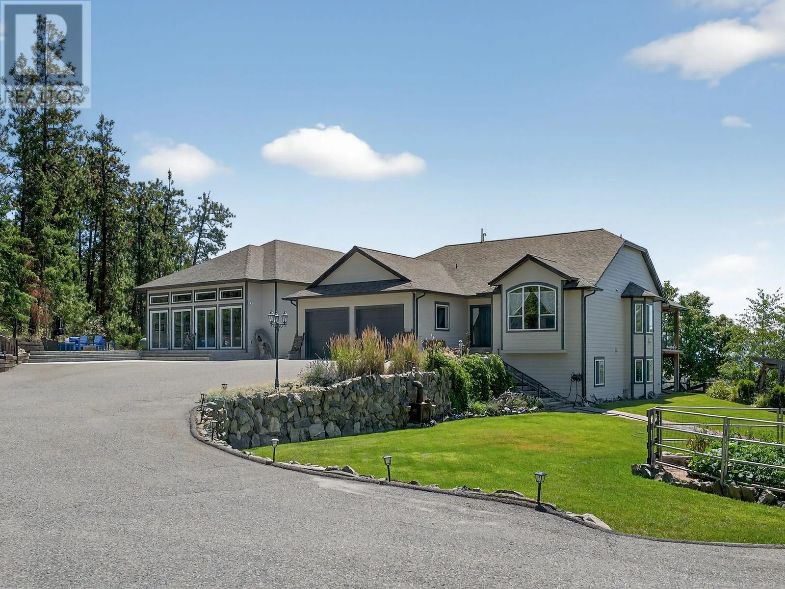 House for rent: 5955 Postill Lake Road, Kelowna, British Columbia V1X 7V3