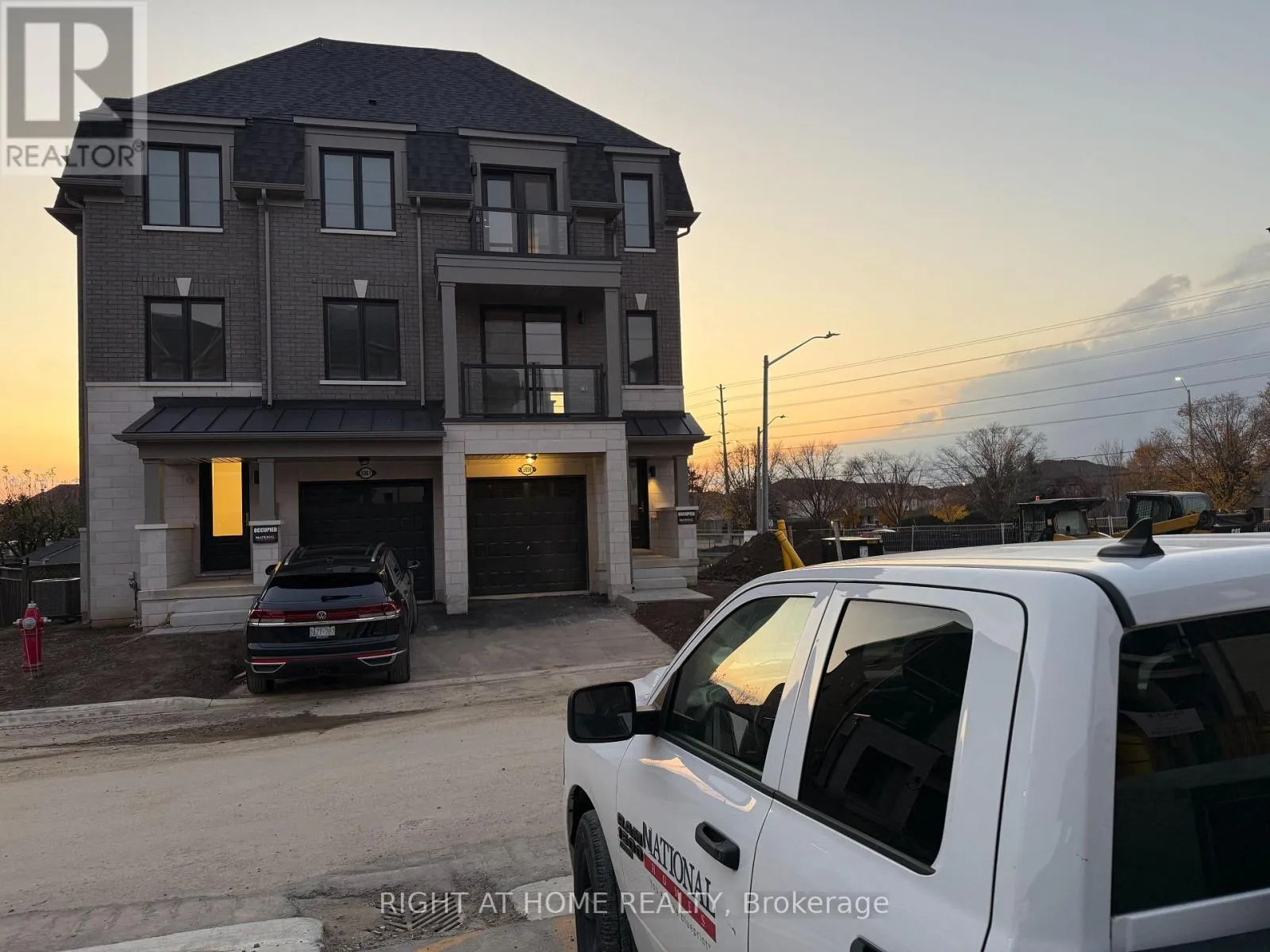 House for rent: 5961 Saigon Street W, Mississauga, Ontario L5V 0E9