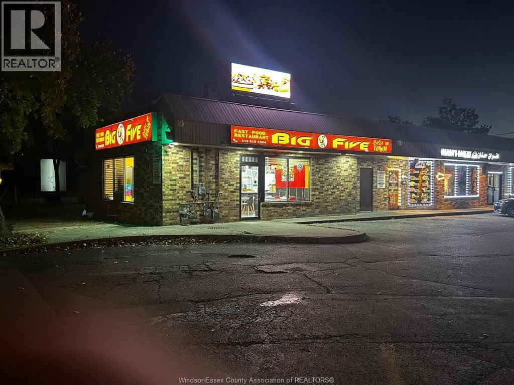 597 Wyandotte Street East, Windsor, Ontario N9A 3J1