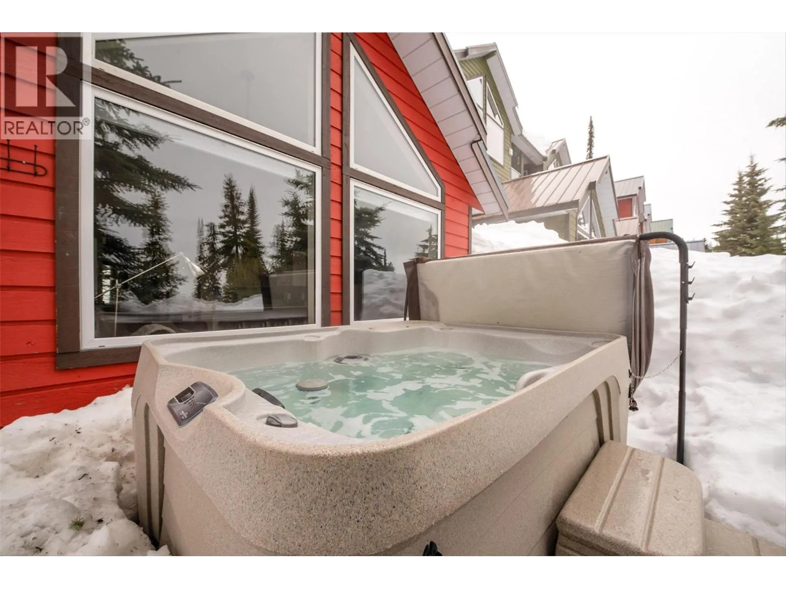 Row / Townhouse for rent: 5977 Snow Pines Crescent Unit# 116d, Big White, British Columbia V1P 1P3