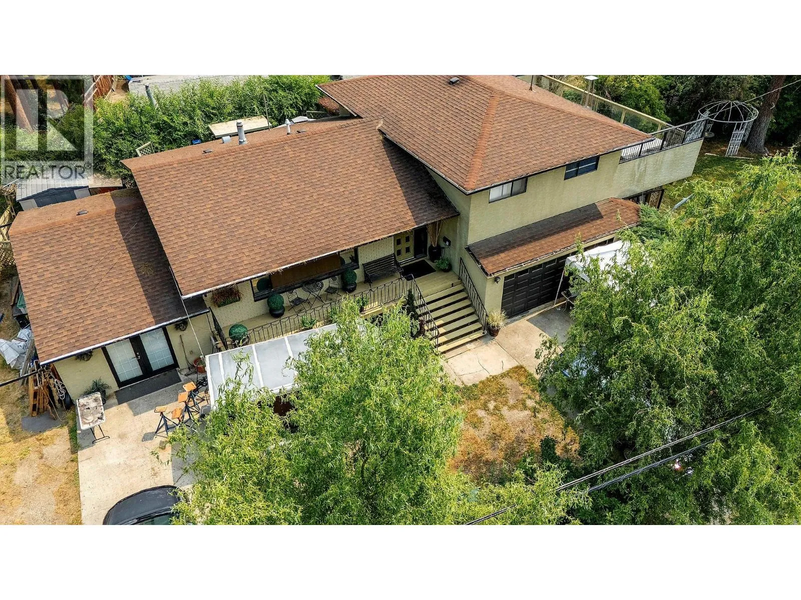 House for rent: 599 Clifton Road S, Kelowna, British Columbia V1V 1A6