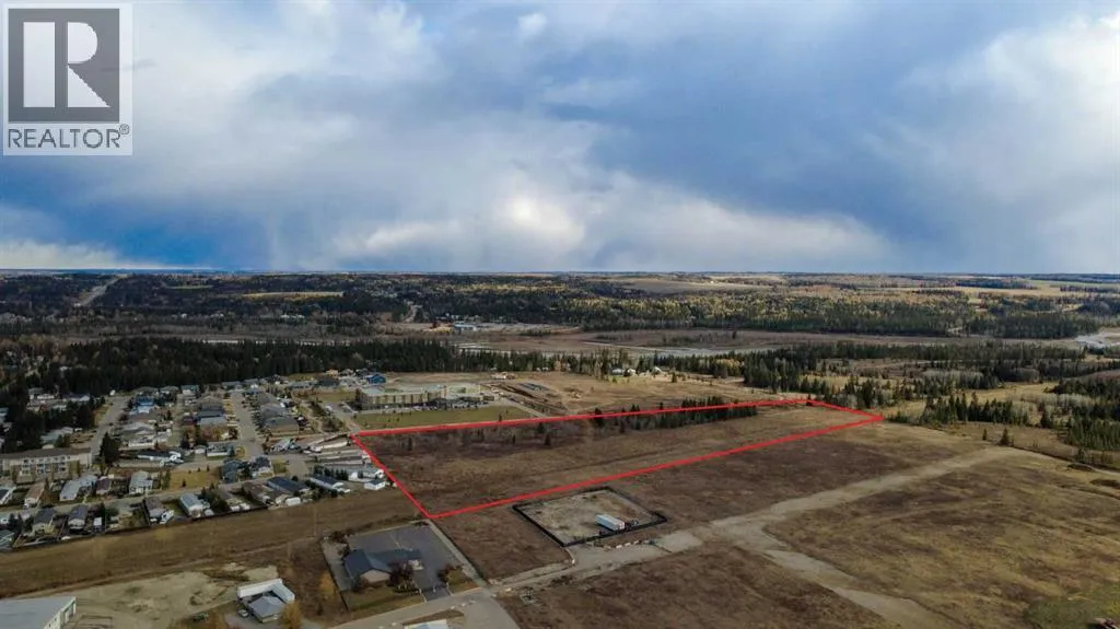 6 0 Street Sw, Sundre, Alberta T0M 1X0