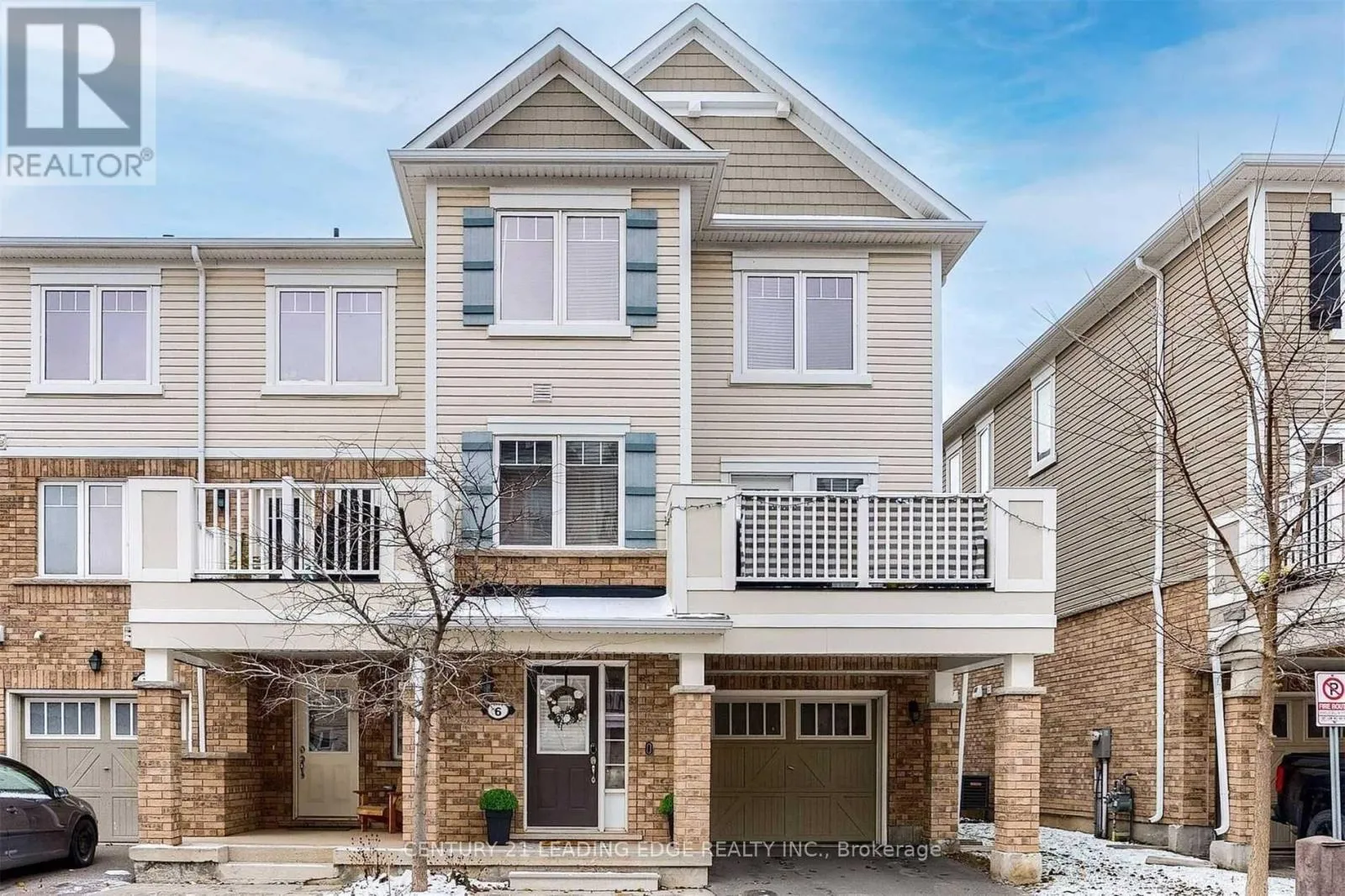 Row / Townhouse for rent: 6 - 1025 Nadalin Heights, Milton, Ontario L9T 8R3