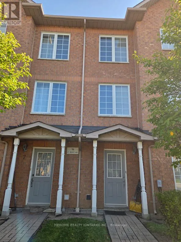 Row / Townhouse for rent: 6 - 15 St Moritz Way, Markham, Ontario L3R 4G2