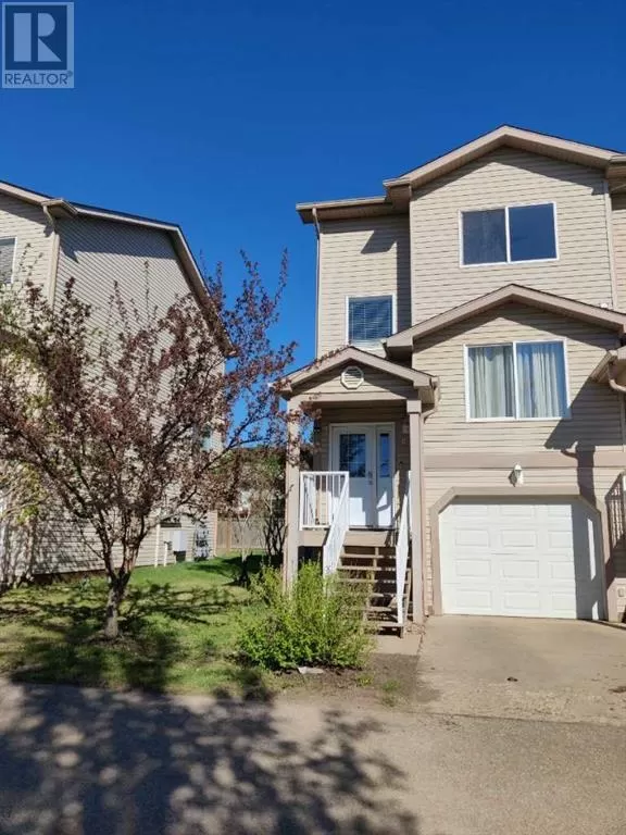 Row / Townhouse for rent: 6, 200 Arabian Drive, Fort McMurray, Alberta T9H 5S2