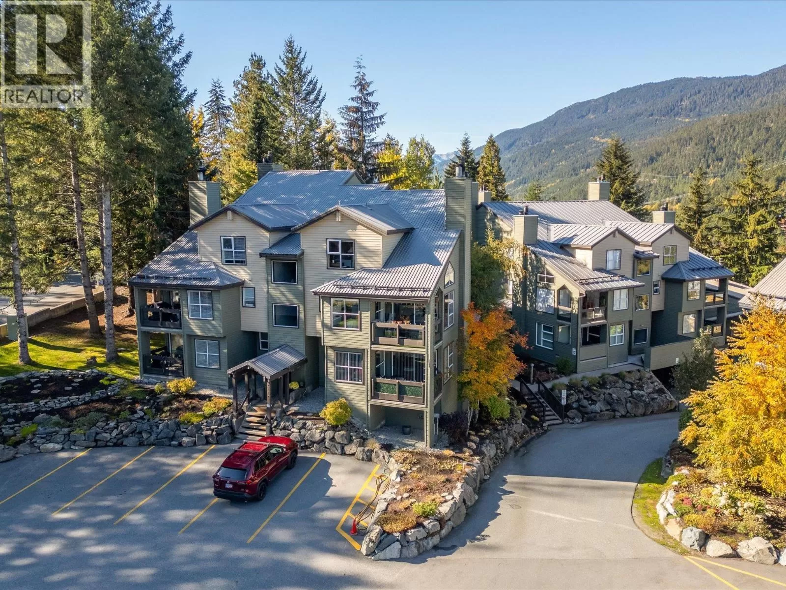 Row / Townhouse for rent: 6 2217 Marmot Place, Whistler, British Columbia V8E 0B4