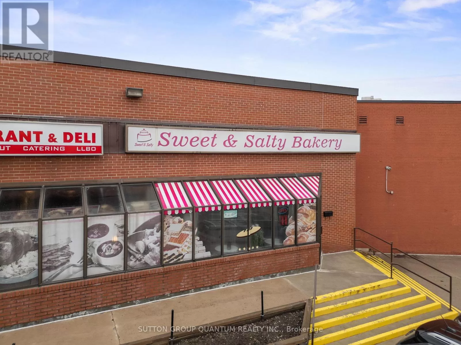 6 - 2555 Dixie Road, Mississauga, Ontario L4Y 4C4