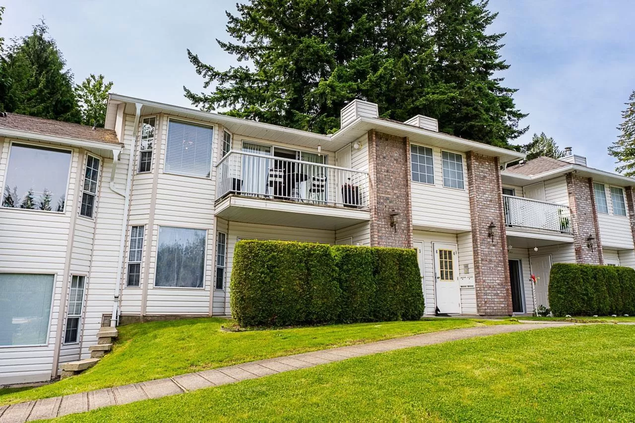 Apartment for rent: 6 33123 George Ferguson Way, Abbotsford, British Columbia V2S 2L6