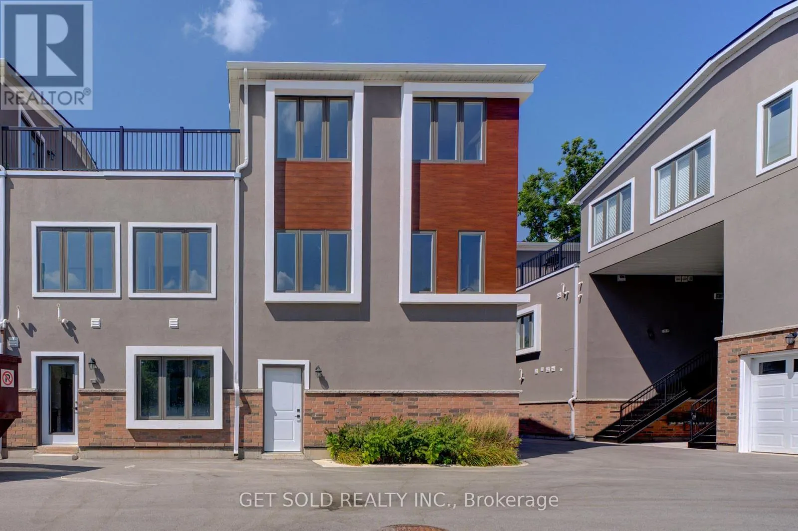 Apartment for rent: 6 - 6701 Thorold Stone Road, Niagara Falls, Ontario L2J 1B3