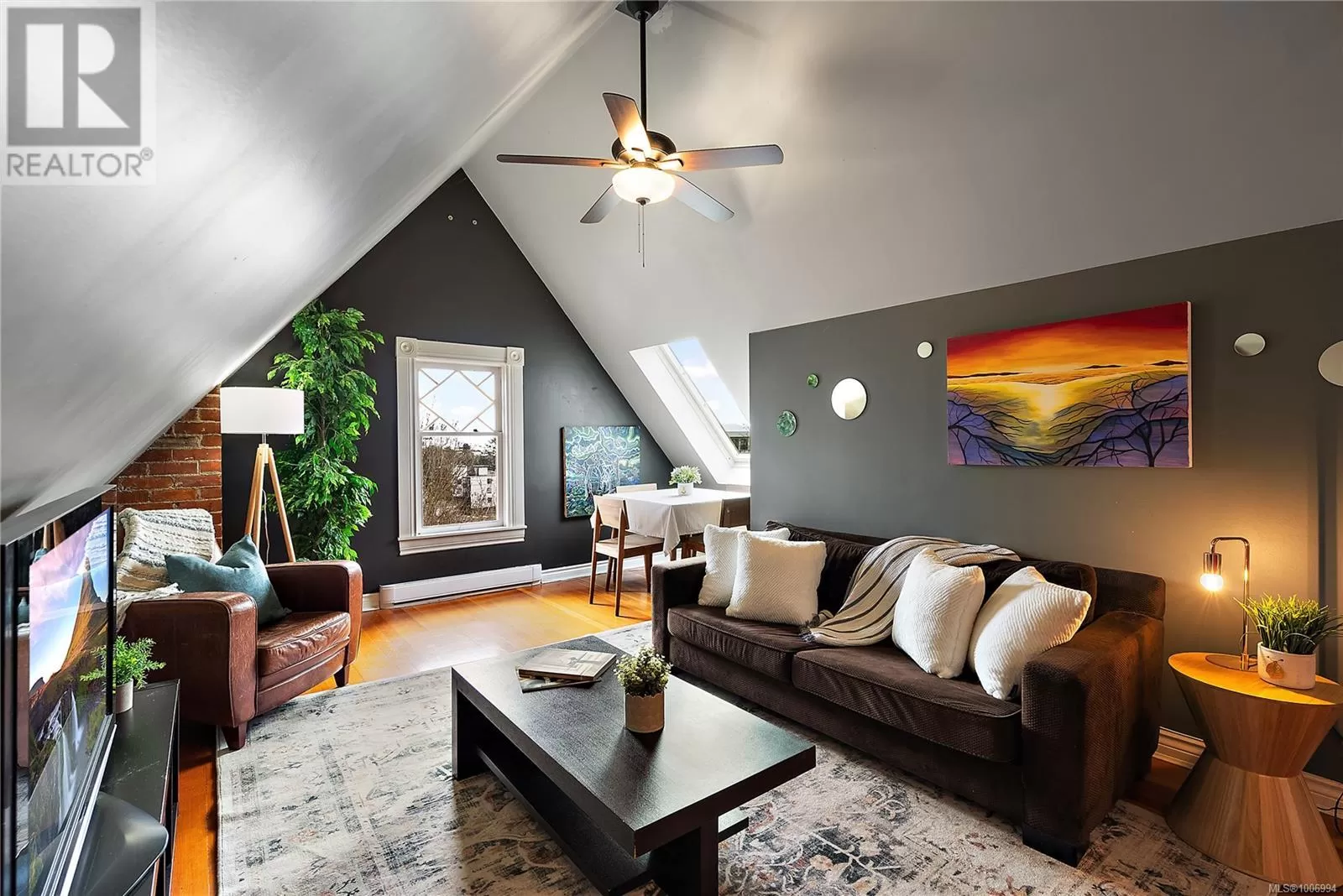 Apartment for rent: 6 851 Wollaston St, Esquimalt, British Columbia V9A 5A9