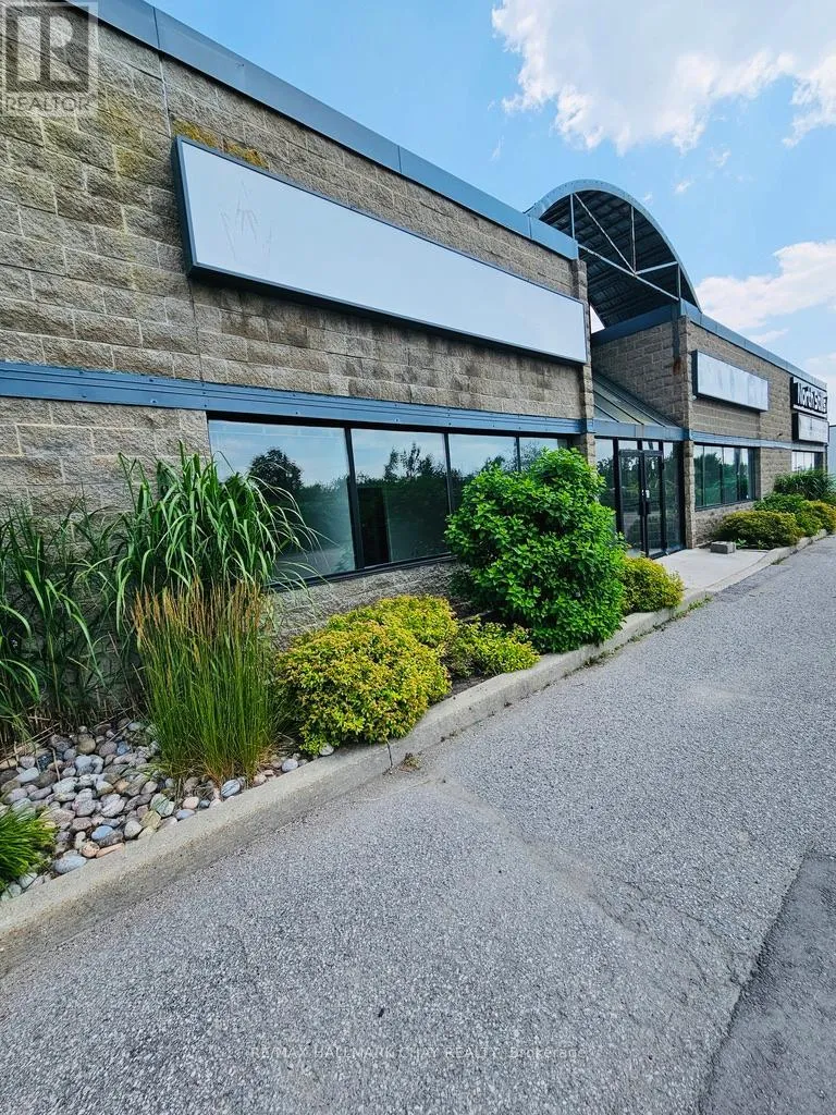 Multi-Tenant Industrial for rent: 6 - 90 Saunders Road, Barrie, Ontario L4N 9G8
