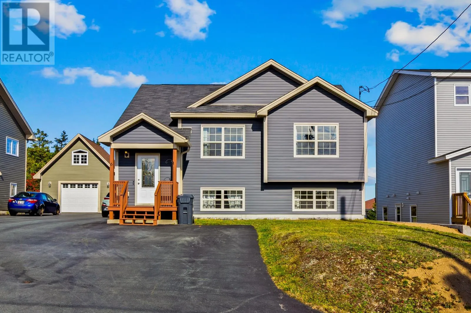 Two Apartment House for rent: 6 Ashlen Crescent, Paradise, Newfoundland & Labrador A1L 3G1